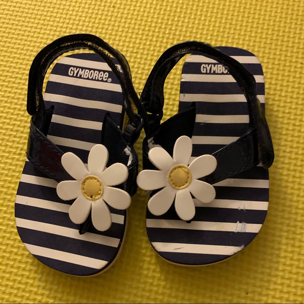 Gymboree Kids Flower Flip-Flops/Sandal Size 5-6